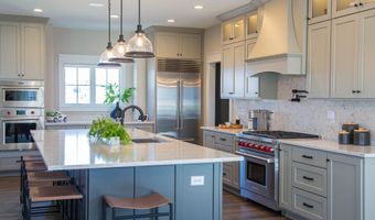 3899 Chapel Hill Ct, Bargersville, IN 46106
