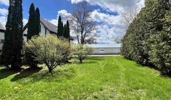 39 Church St, Brandon, VT 05733
