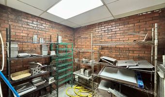 210 W Calhoun St, Bruce, MS 38915