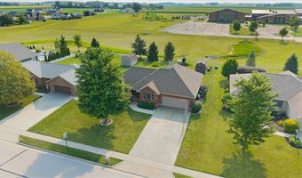 105 Sierra Ln, Arcanum, OH 45304
