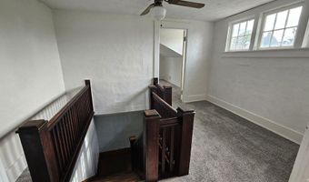 608 S Main St, Auburn, IN 46706