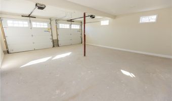 50 Rosemont Ave, Johnston, RI 02919