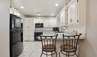 319 Cameron Dr, Altus, OK 73521