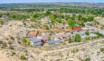 208 SWIRE HEIGHTS Dr, Aztec, NM 87410
