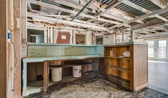 411 S 4th St, Barnsdall, OK 74002