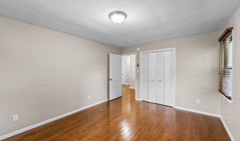 19452 Pleasant View Dr, Abingdon, VA 24211