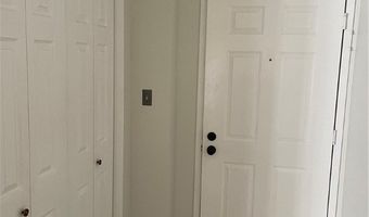 138 Charter Oaks Dr B, Amherst, NY 14228