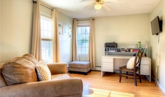 13 Cedar Dr, Bristol, RI 02809