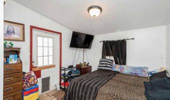 105 N COYOTE Rd, Apple Valley, UT 84737