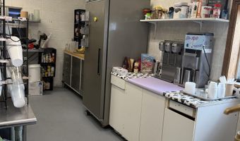 304 S Market St, Alton, MO 65606