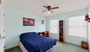 222 W HOPE Ct, Bear, DE 19701
