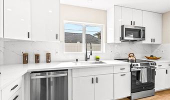 1760 Palolo Ave A, Honolulu, HI 96816