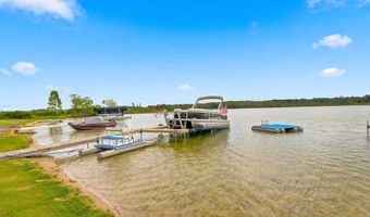 3235 Lakeview Dr, Allegan, MI 49010