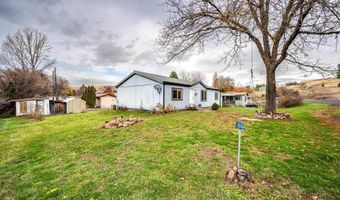 107 N B St, Albion, WA 99102