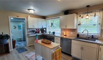 3125 Beechwood Ave, Alliance, OH 44601