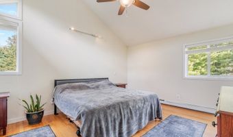 12 Thunder Dr, Alloway, NJ 07418