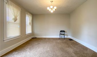 301 Wykes St, Aliquippa, PA 15001