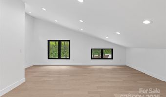 761 Weston Rd, Arden, NC 28704