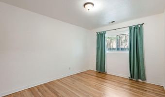 215 Madison St NE, Albuquerque, NM 87108