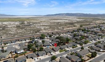 280 Fallen Leaf Ln, Fernley, NV 89408