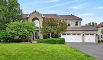 941 Par Dr, Algonquin, IL 60102