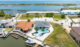 1074 S BAY St, Aransas Pass, TX 78336