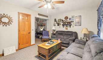 2116-2118 Chautauqua Pkwy, Des Moines, IA 50314