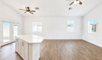 1112 E 4TH St, Casa Grande, AZ 85122