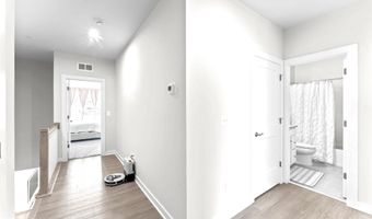 43785 TRANSIT Sq, Ashburn, VA 20147