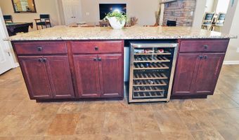 46 Rockland St, Barnegat, NJ 08005