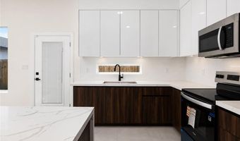 916 Glory St 3, Alamo, TX 78516