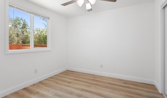 2445 Toyon St, Anderson, CA 96007