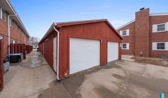 101 N Pipestone St 4, Brandon, SD 57005