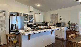 590 Kaiapa Pl, Haiku, HI 96708