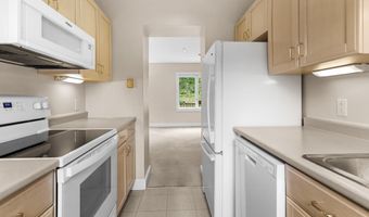 20 Springbrook Dr, Belfast, ME 04915