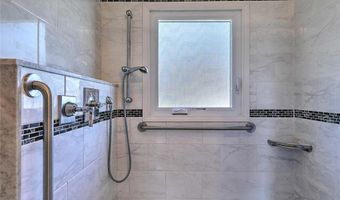 45 Countryside Dr, North Providence, RI 02904