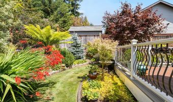 7180 VISTA RIDGE Dr, Brookings, OR 97415