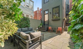 111 8TH St SE, Washington, DC 20003