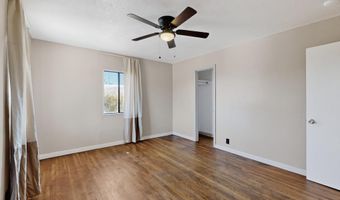165 Hilton Ave NW, Albuquerque, NM 87107