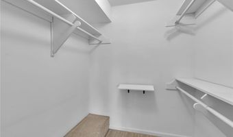 660 Youngs Rd E, Amherst, NY 14221
