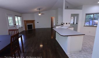 9 Piccadilly Ln, Bella Vista, AR 72714