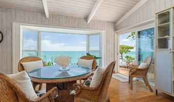 846 Mokulua Dr, Kailua, HI 96734