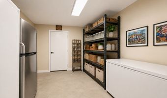 1750 SW 17th Ter, Bell, FL 32619