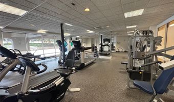 1110 W IVANHOE Blvd 9, Orlando, FL 32804