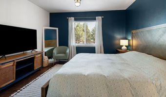 21370 NE Pecoraro Loop, Bend, OR 97701