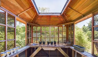 3122 St Louis Rd, Arcata, CA 95521