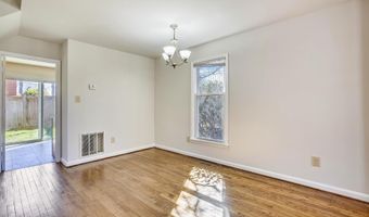 1525 ORONOCO St, Alexandria, VA 22314