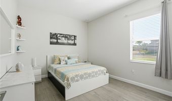 17040 Serengeti Cir, Alva, FL 33920