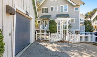 811 S Bald Head Wynd # B, Bald Head Island, NC 28461