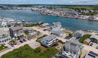 18 Beach Row, Narragansett, RI 02879